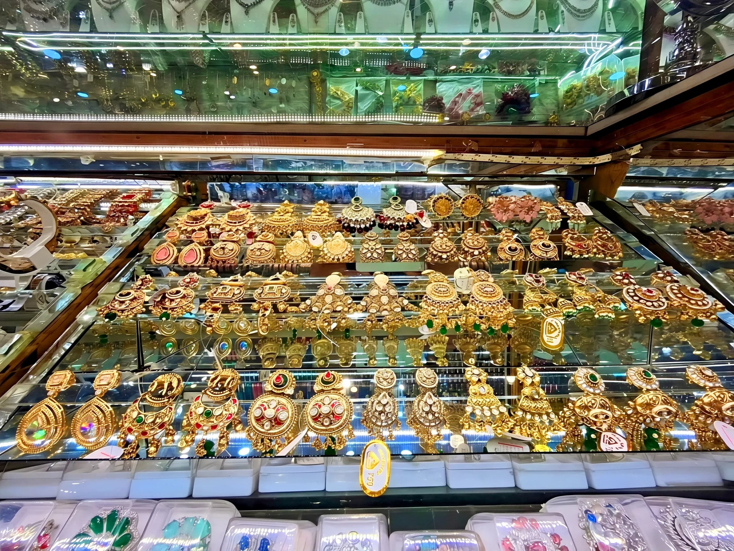 Earrings Collection