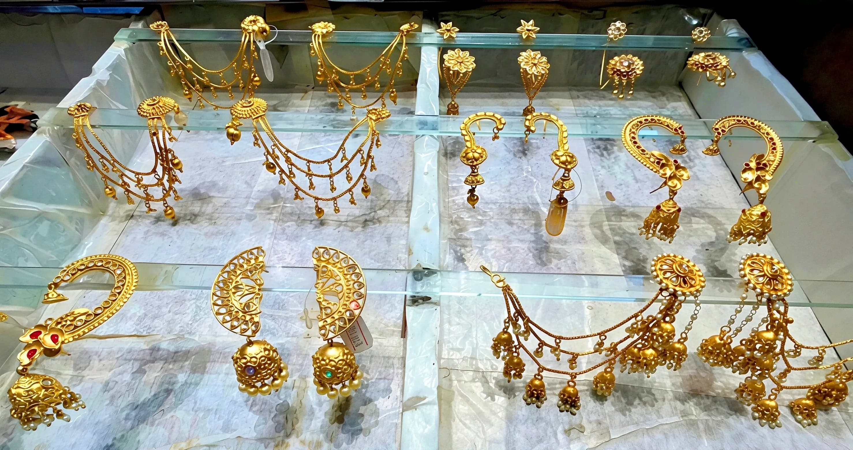 Earrings 1